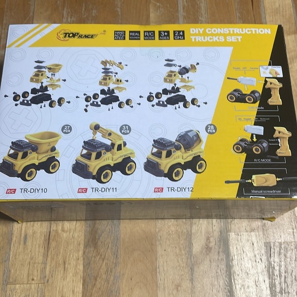 New Top race 3 in 1 remote control construction truck set - Picture 5 of 6
